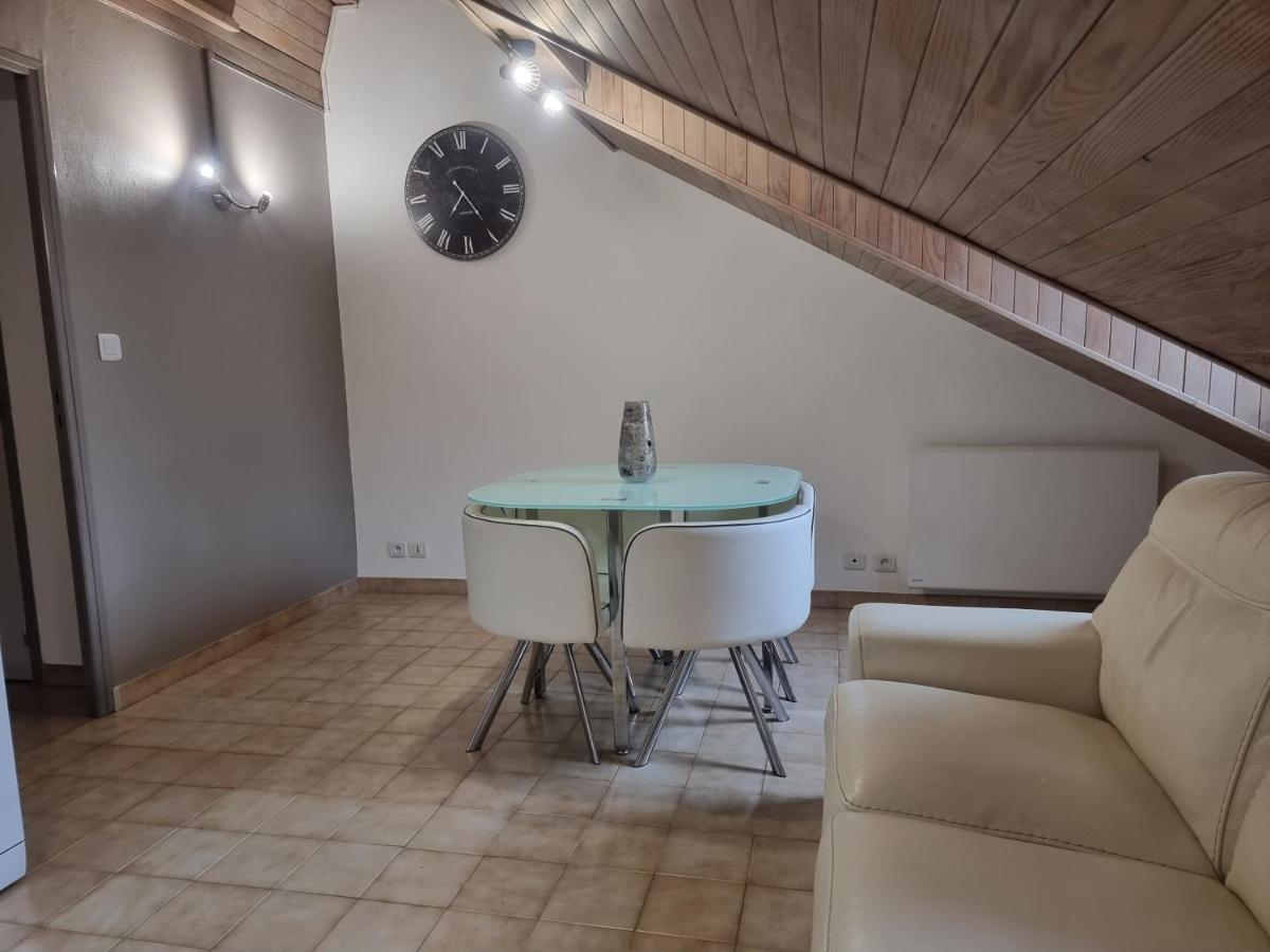 Embrun Cosy Lägenhet Exteriör bild